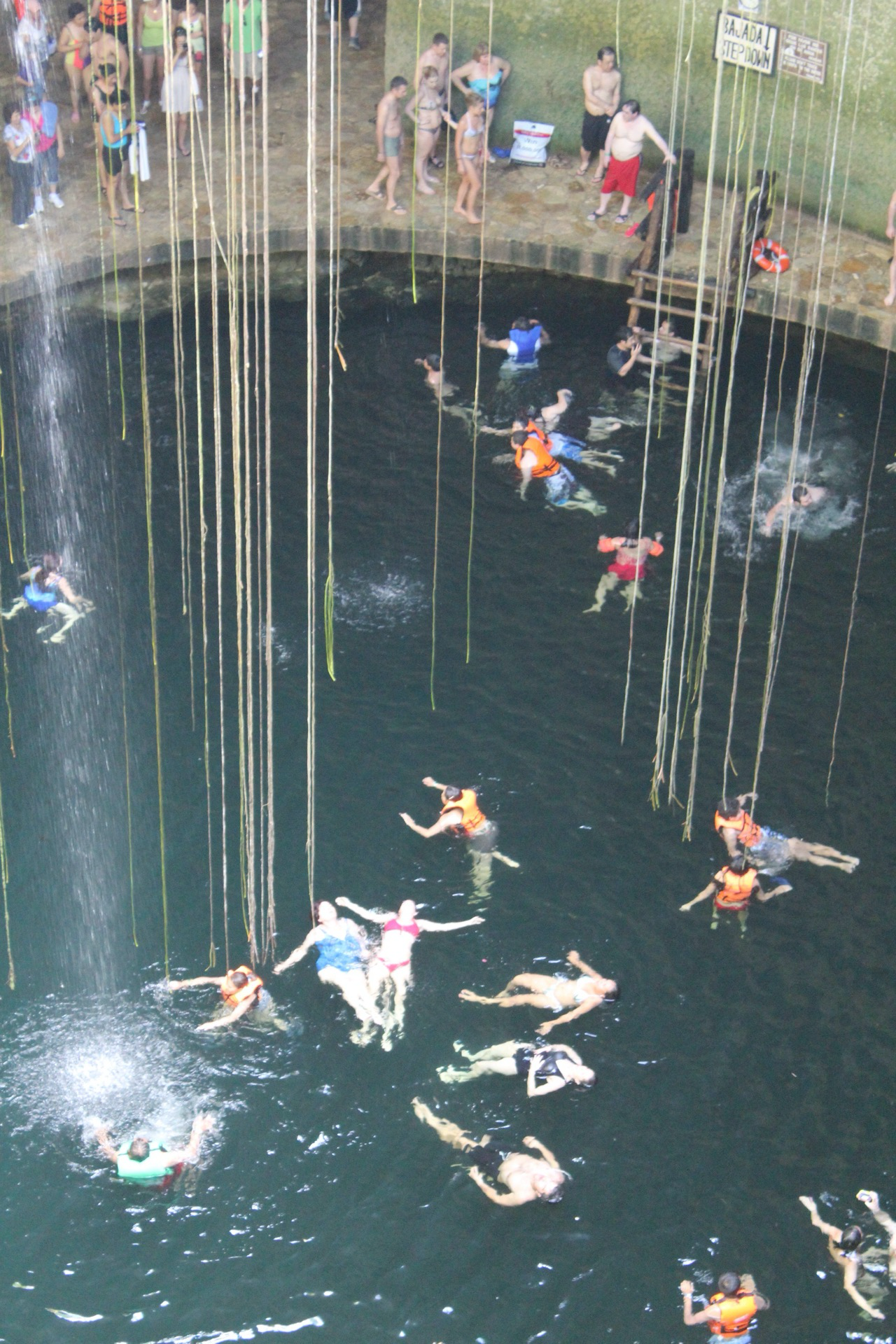 Open cenote sinkhole in Yucatán